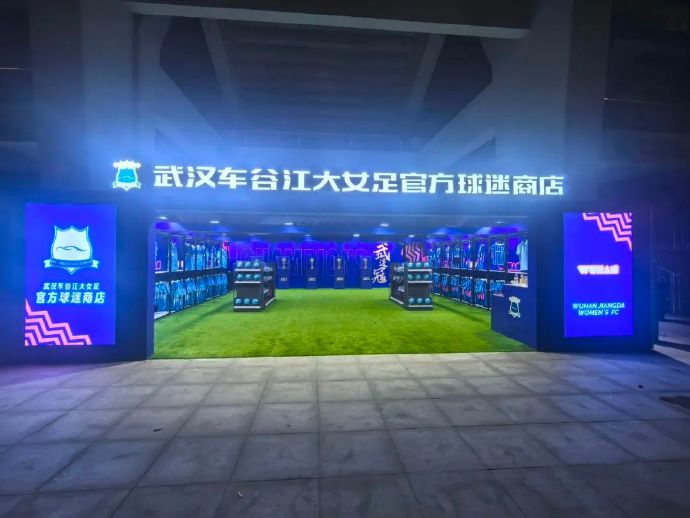 专业获互联网周刊授予的中国百家优秀网站。服务